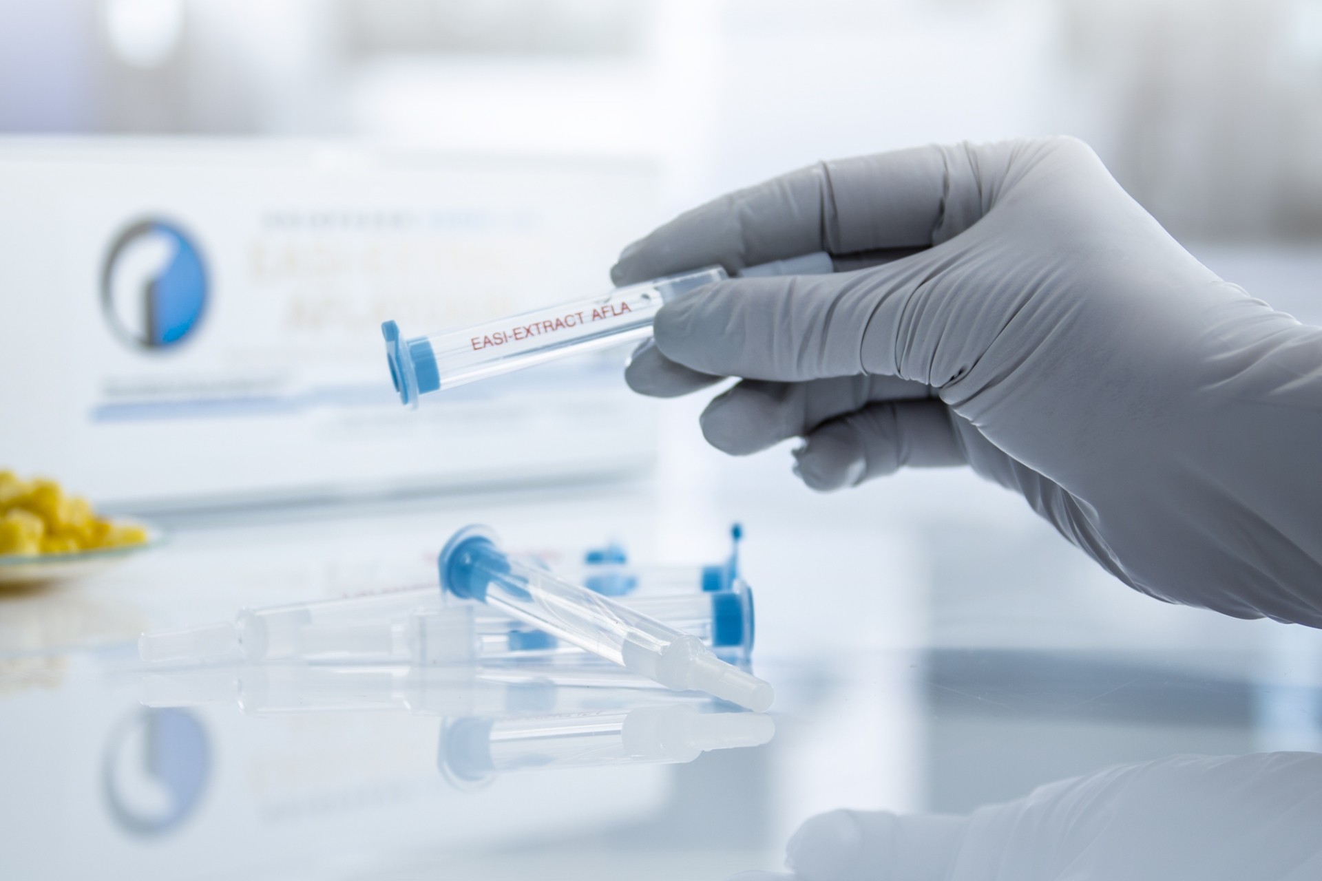 cột ái lực miễn dịch (IAC) trong phân tích Mycotoxin